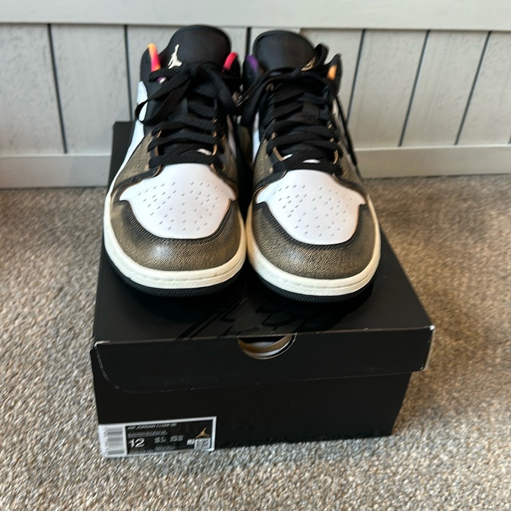 Nike Air Jordan 1 Low - Wear Away Yellow - US Men’s Size 12